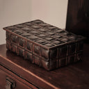 Me Cuadra Heavy Cast Iron Box of Squares